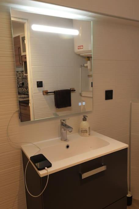 Centre -- Apartment *