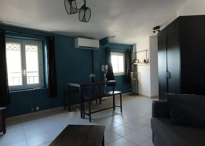 Appartement Centre Ville -- Pierrelatte